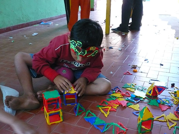 Polydron in Paraguay 4 Polydron in Paraguay 4