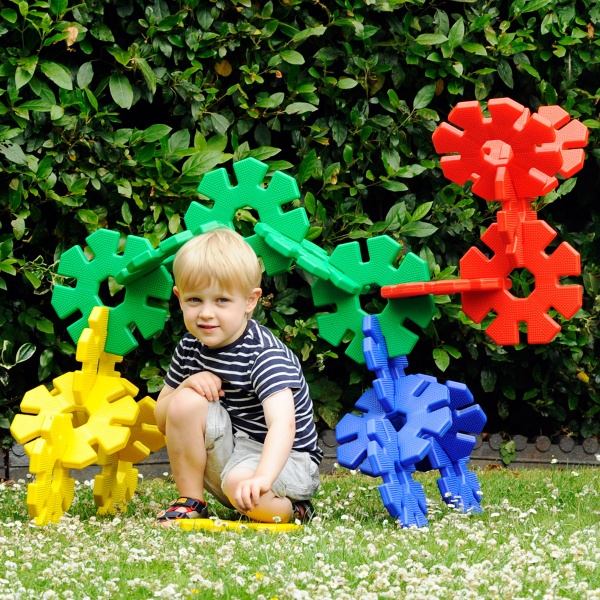 Giant Octoplay